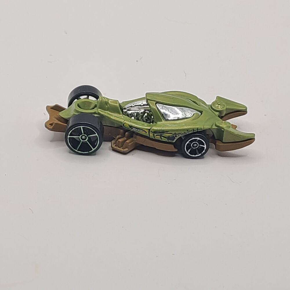 Hot Wheels Lime Green Scorpedo, Missing Tail  (012-27)
